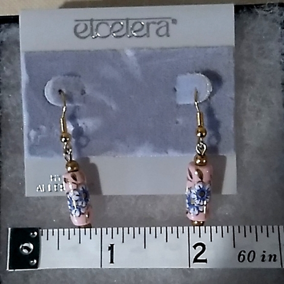 VINTAGE Earrings / Elcelera Pierced Earrings Ceramic Bead / NEW on Original Card - Picture 11 of 13